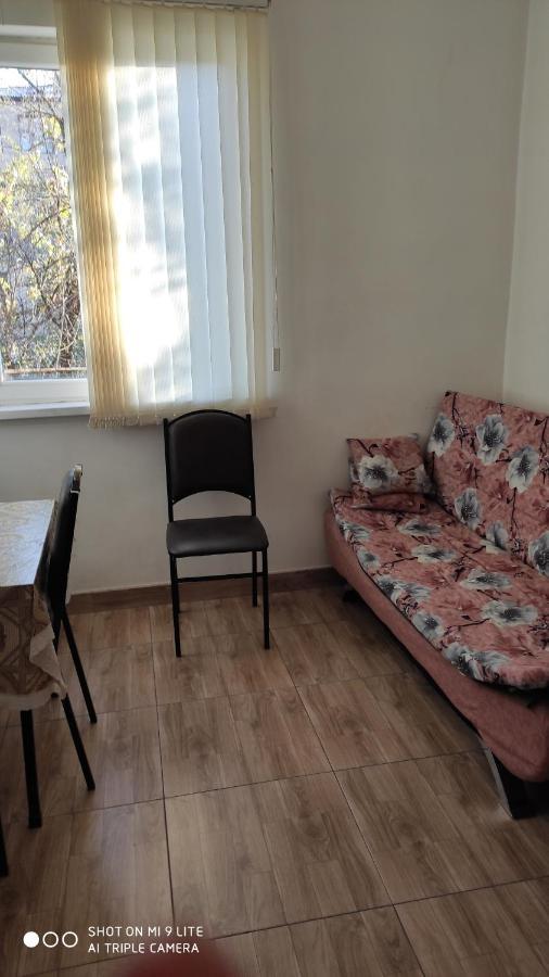 Apartments Azatutyan Avenue 9, Кв 19 耶烈万 外观 照片
